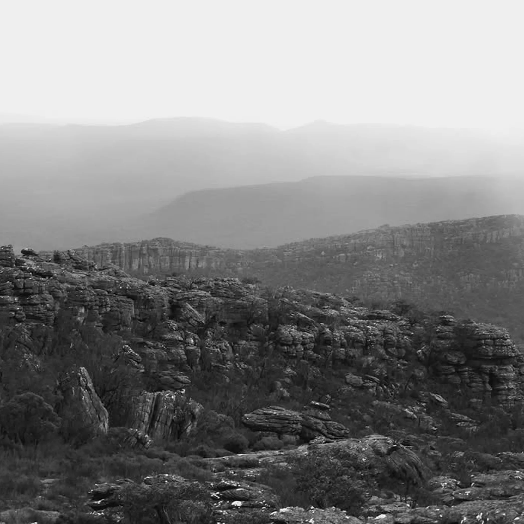 grampians mountains clear sky